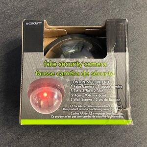E-Circuit Dummy Security Camera – Realistic Simulated Surveillance Camera